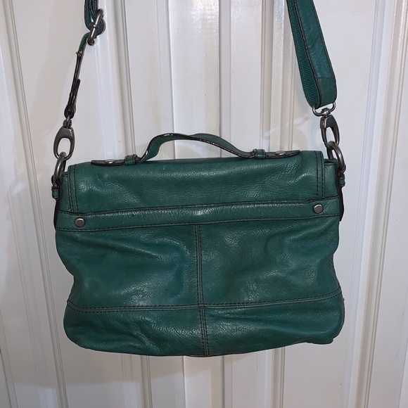 Fossil leather green purse - Picture 5 of 9